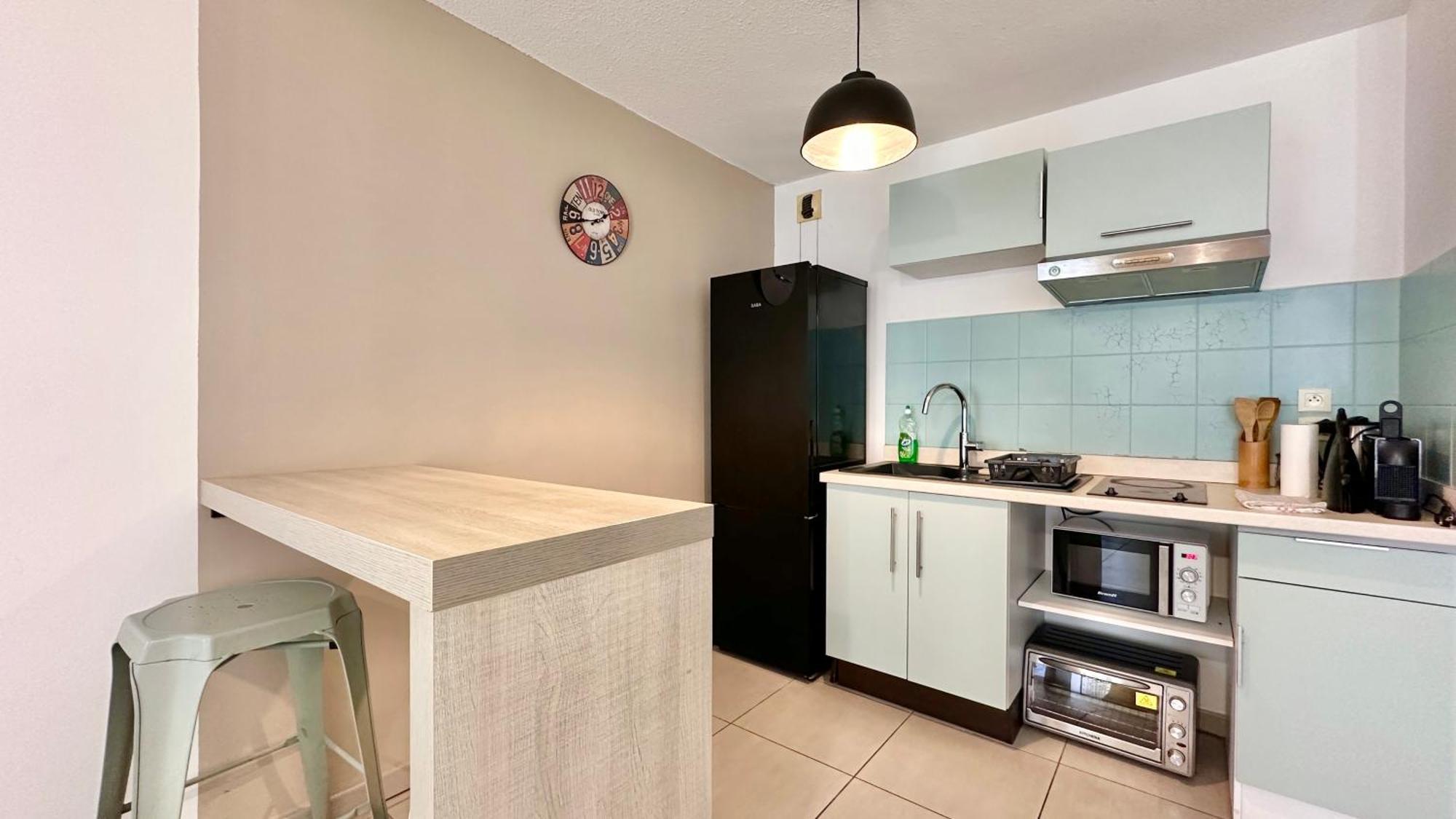 Studio Cosy Tout Equipe - Idealement Situe Saint-Denis Exterior foto